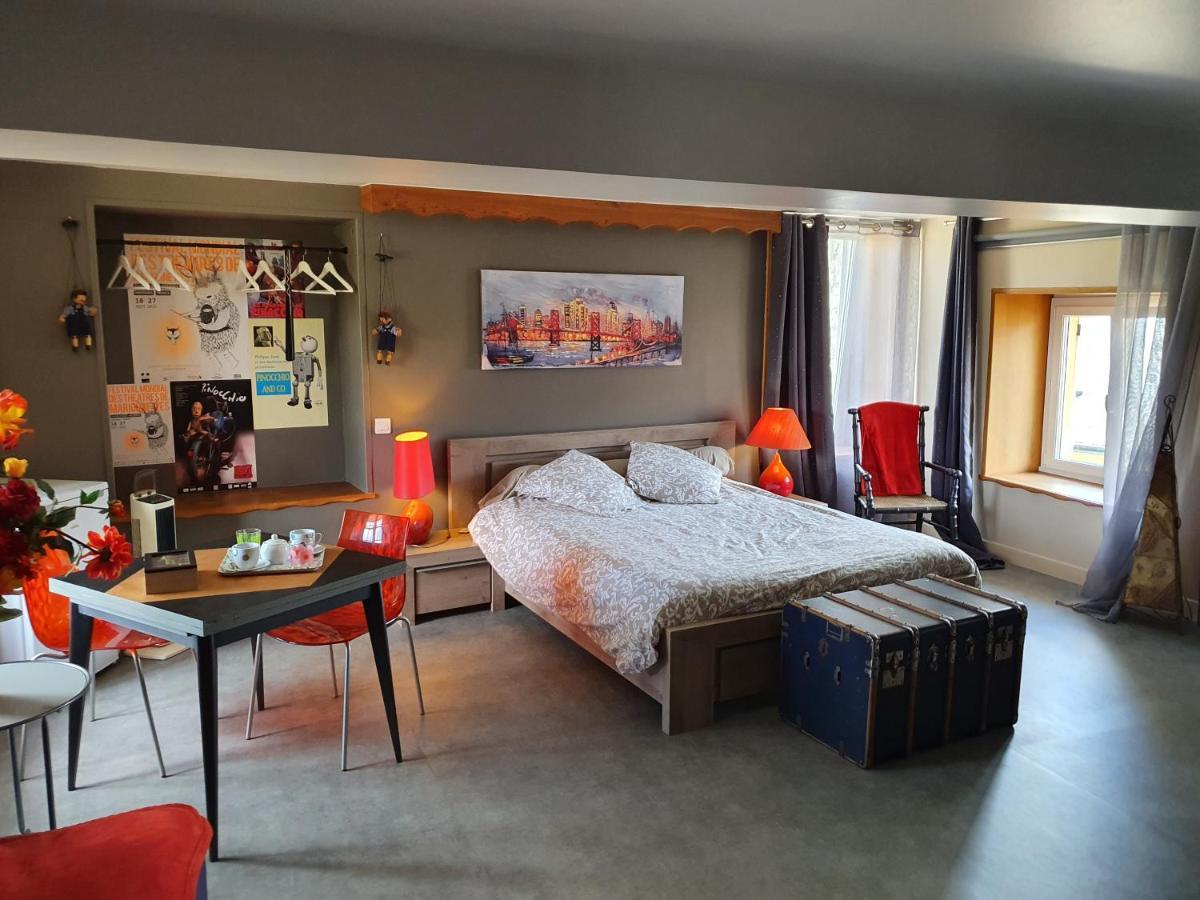 Bed and Breakfast La Ferme De Saint Julien à Charleville-Mézières Chambre photo